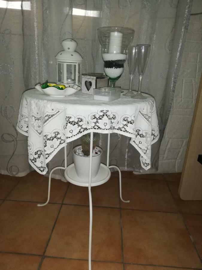 Scavi *